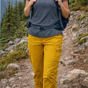 Patagonia Womens Hiking Pants Size 6 Mustard Yellow Outdoor Cargo Trail Pants